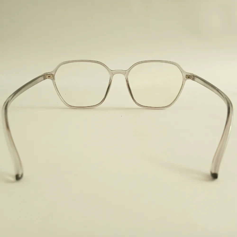 men-women-geometric-acetate-transparentgrey-medium-eyeglasses-efgpum2-05 Men Women Geometric Acetate Transparentgrey Medium Eyeglasses Efgpum2 05 by Eye9 Optics
