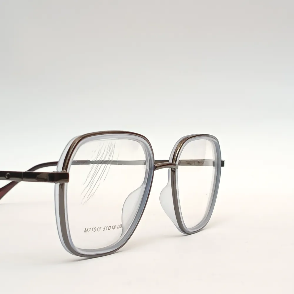 men-women-geometric-metal-acetate-translucentgrey-medium-eyeglasses-efgmpum1-03
