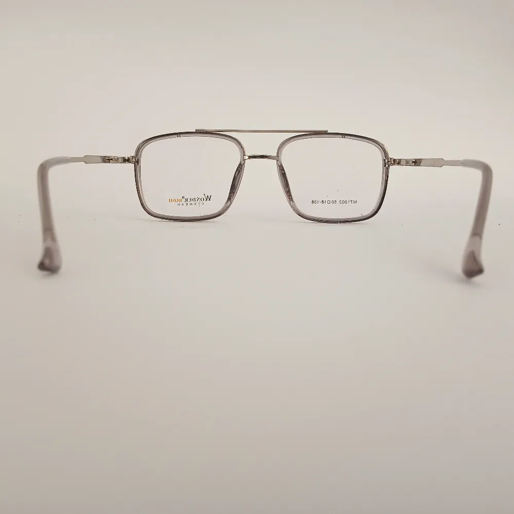 Men Women Navigator Metal Acetate Translucentsilver Medium Eyeglasses Efasmpum2 05 by Eye9 Optics