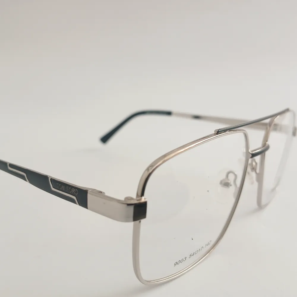 men-women-navigator-metal-silverblack-large-eyeglasses-efasmul3-03 Men Women Navigator Metal Silverblack Large Eyeglasses Efasmul3 03 by Eye9 Optics
