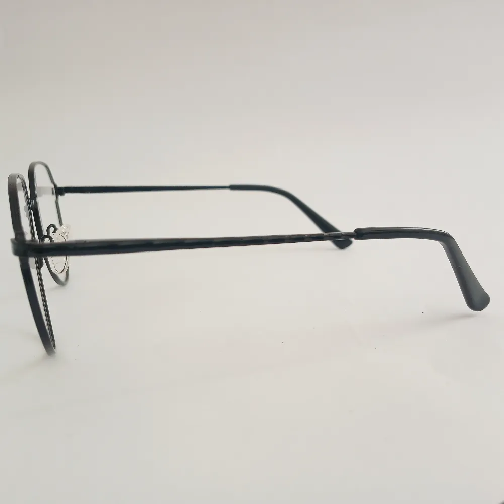 Men Women Geometric Metal Black Medium Eyeglasses Efgmum4 04 by Eye9 Optics