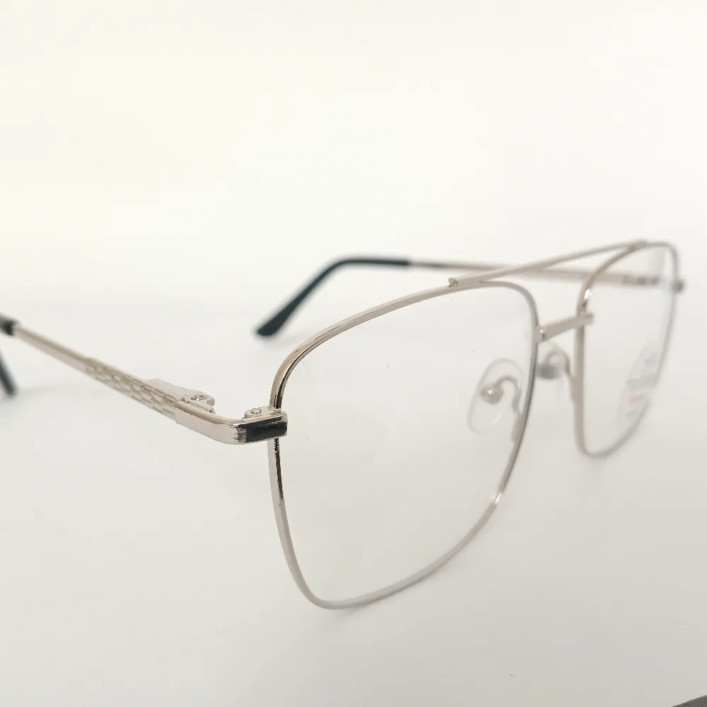 Men Women Navigator Metal Silver Medium Eyeglasses Efasmum1 003 by Eye9 Optics