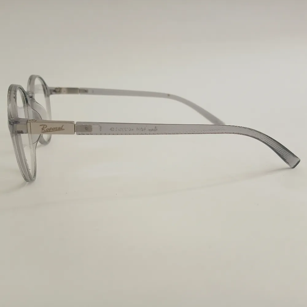 men-women-oval-acetate-transparentgrey-small-eyeglasses-efopus1-04