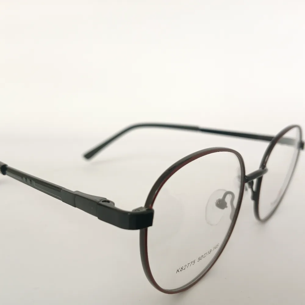 men-women-round-metal-maroonblack-medium-eyeglasses-efomum9-003 Men Women Round Metal Maroonblack Medium Eyeglasses Efomum9 003 by Eye9 Optics