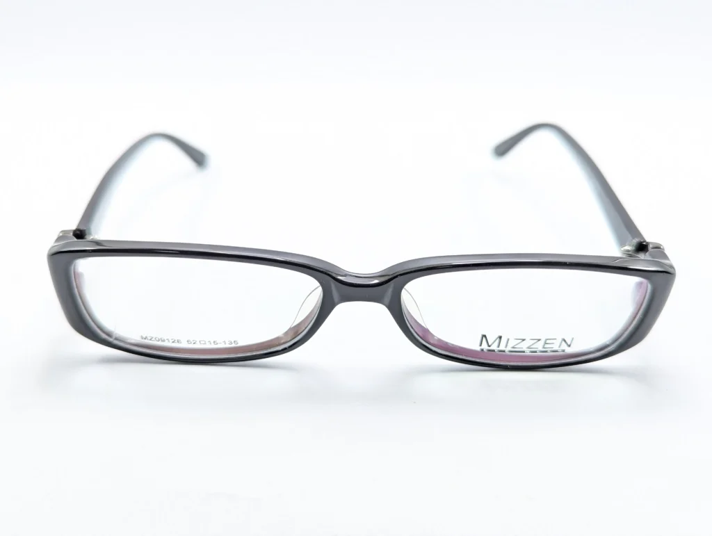 rectangle-medium-eyeglasses-8704-000